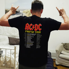 AC/DC tour